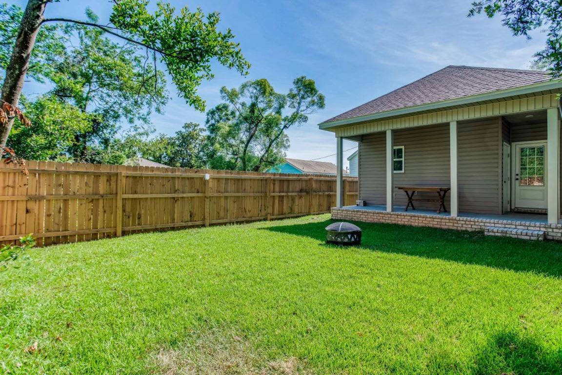 Beach Flow Bungalow-Mins To Downtown-Dining-Base Pensacola Exteriör bild