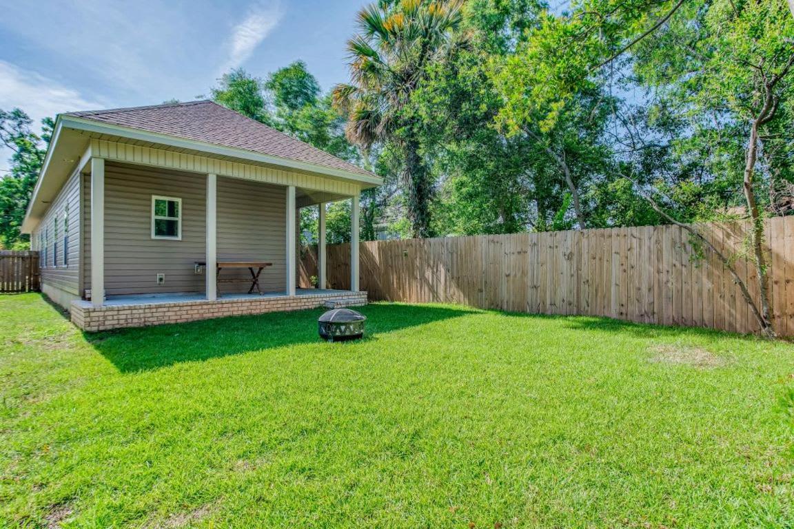 Beach Flow Bungalow-Mins To Downtown-Dining-Base Pensacola Exteriör bild